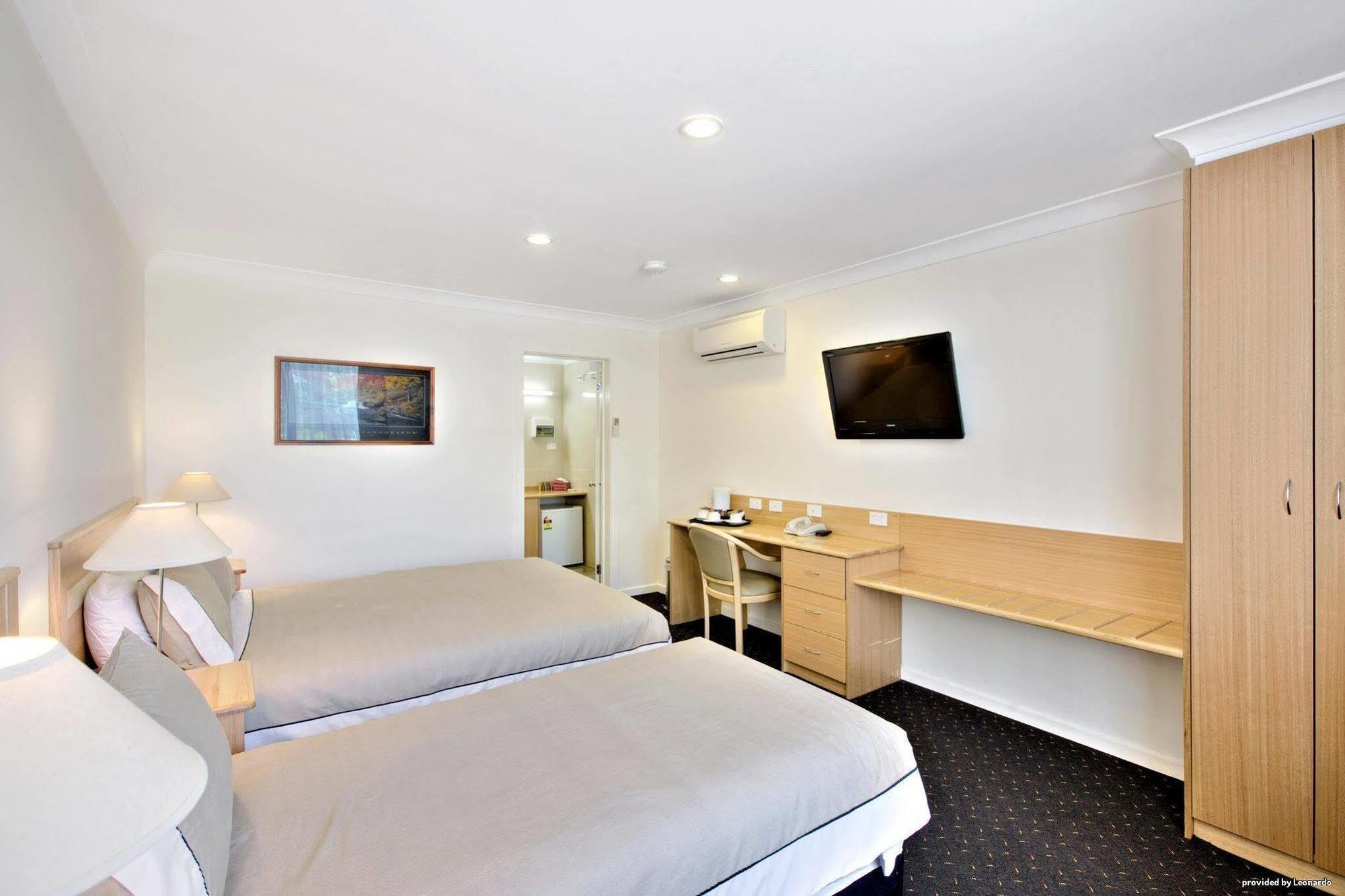 Melbourne'S Princes Park Hotel Ngoại thất bức ảnh