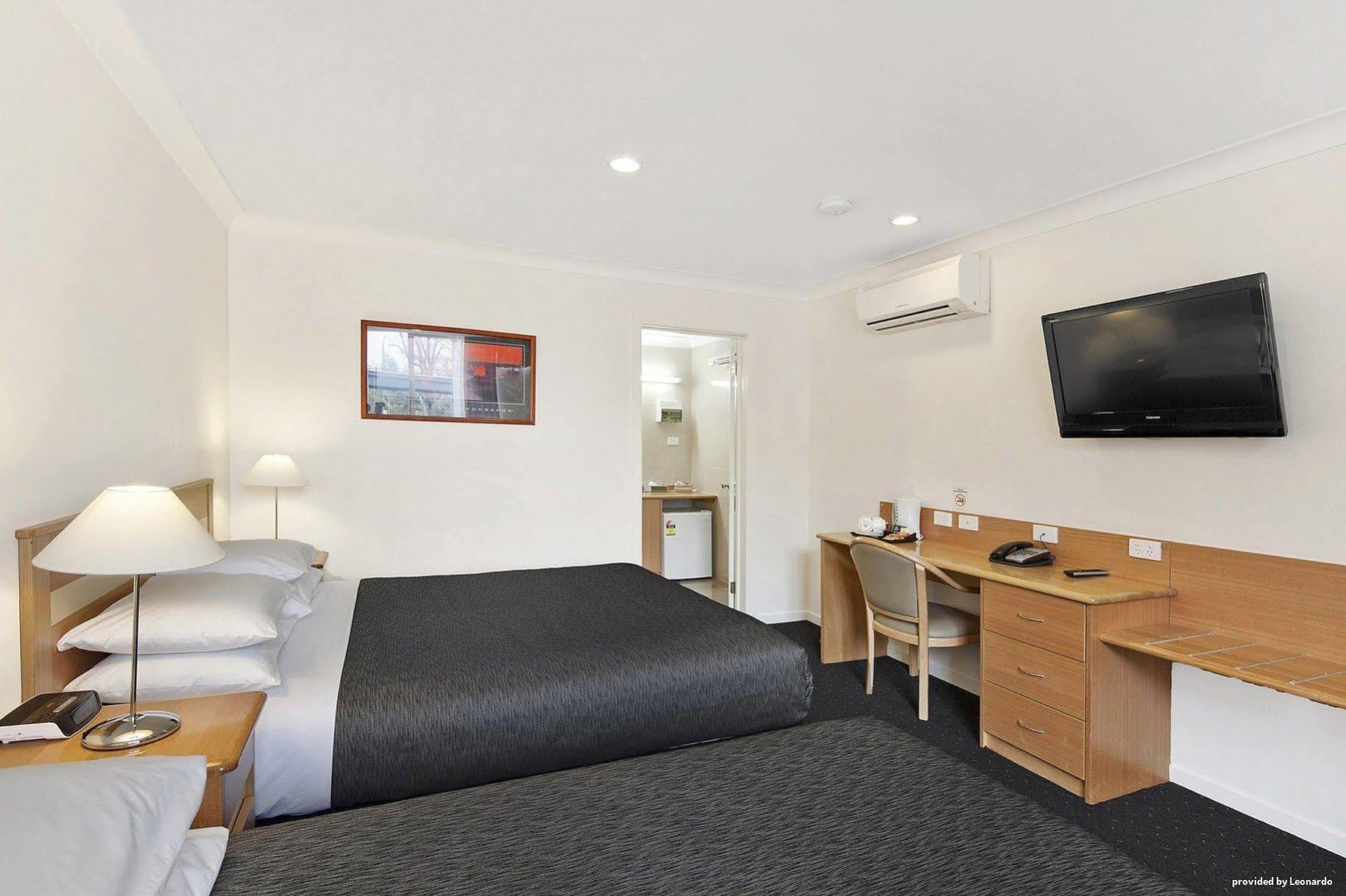 Melbourne'S Princes Park Hotel Ngoại thất bức ảnh