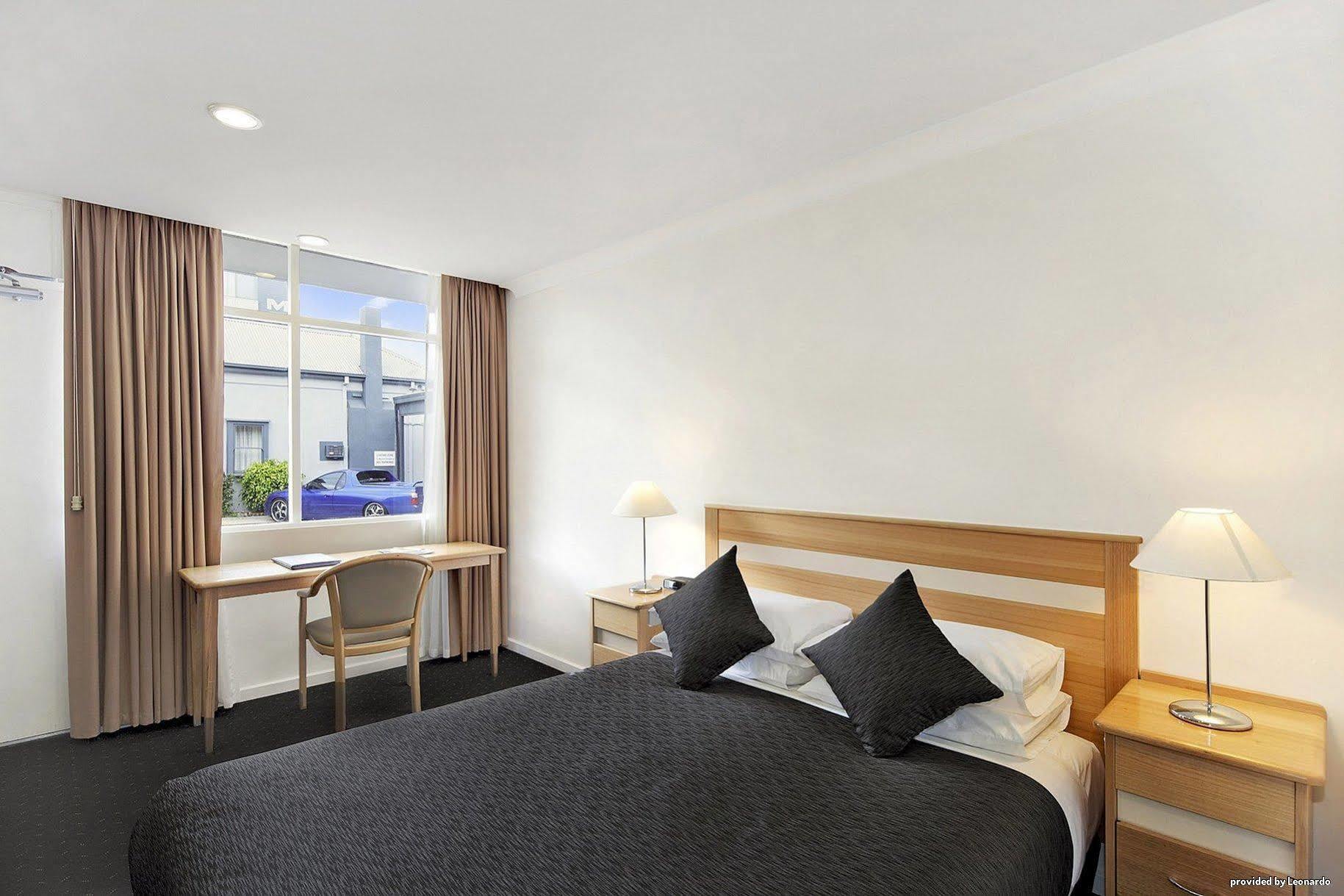 Melbourne'S Princes Park Hotel Ngoại thất bức ảnh