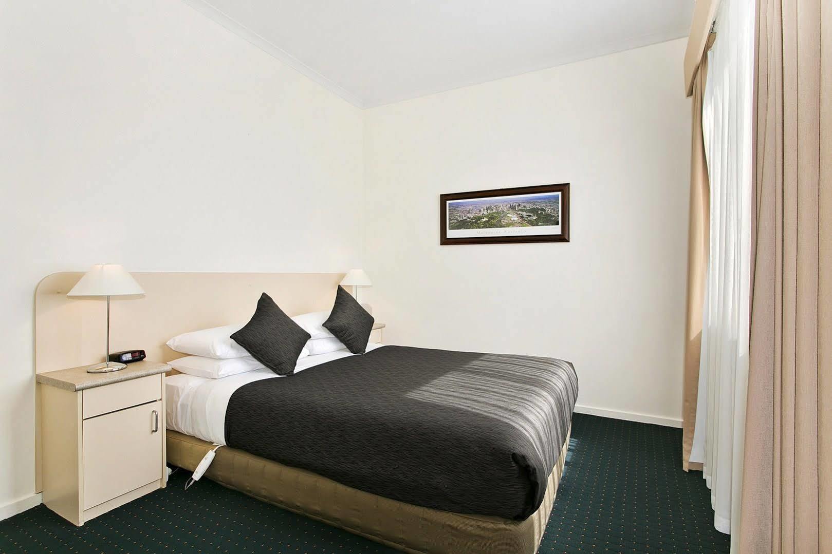 Melbourne'S Princes Park Hotel Phòng bức ảnh